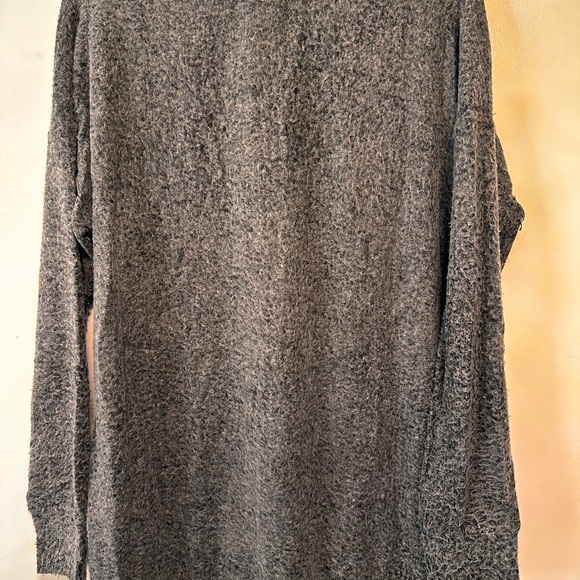 Sweater - Picture 2 of 3